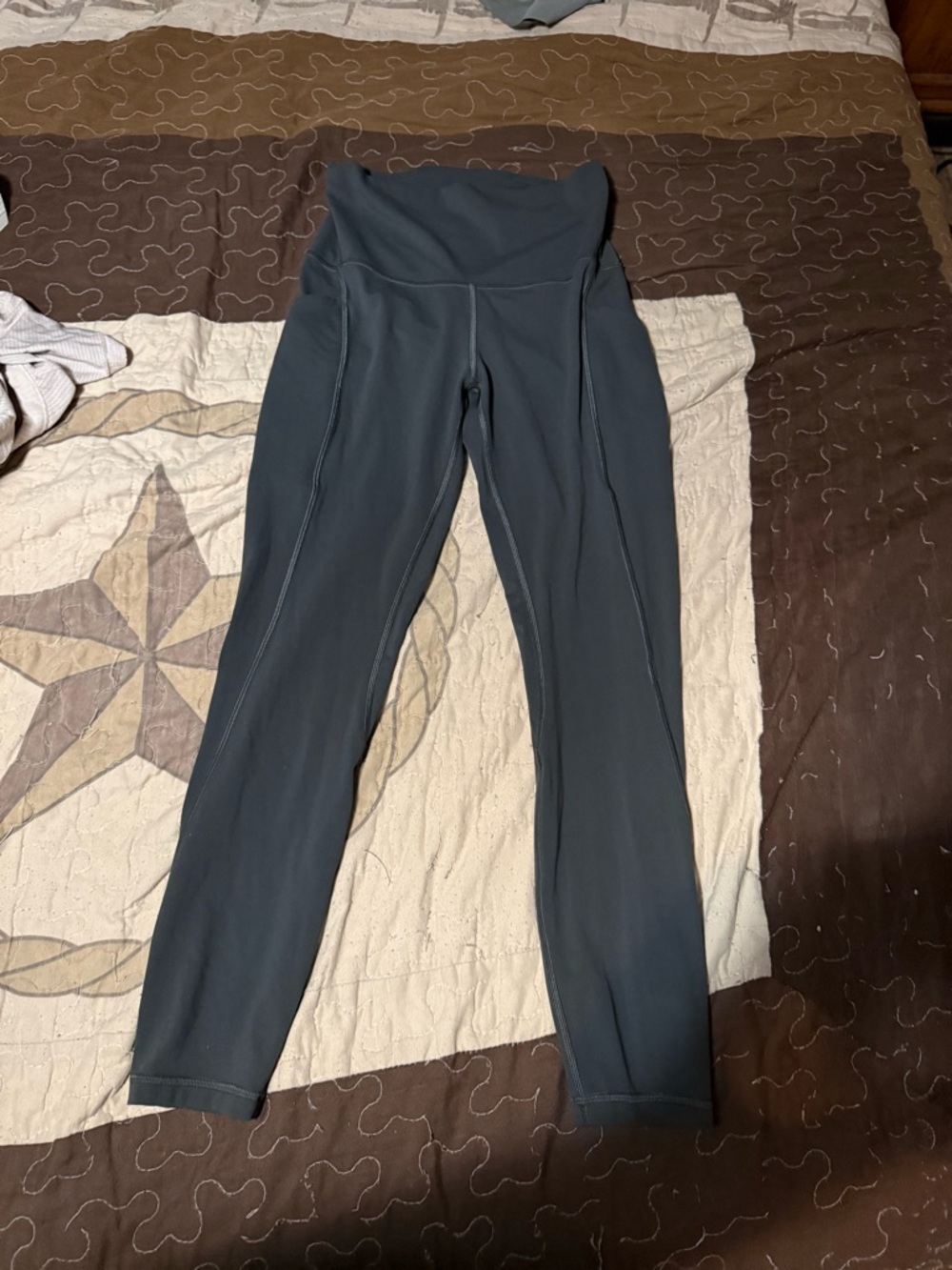 Lululemon Align Leggings - Picture 2 of 5